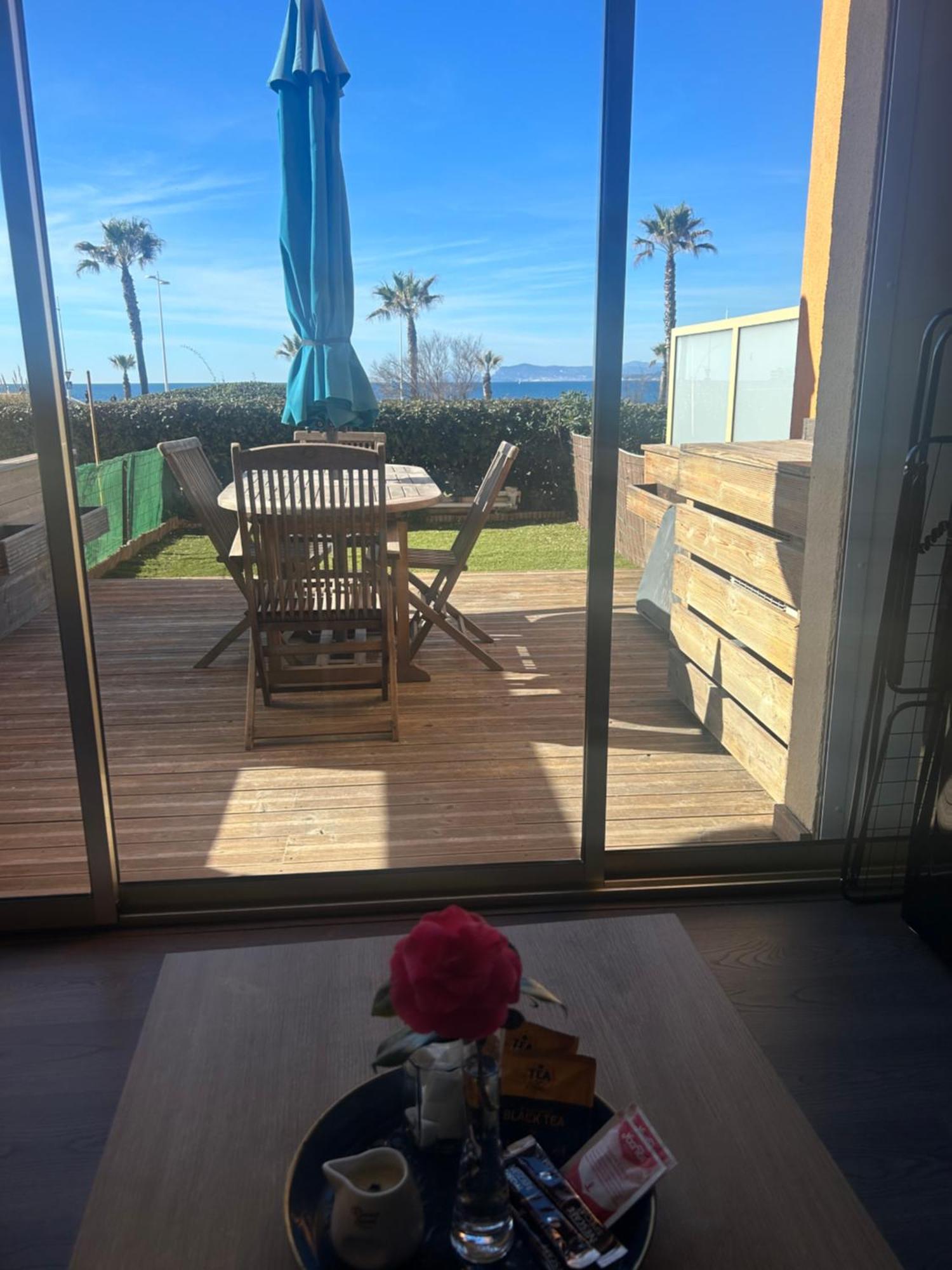 Apartamento Petite Endroit Splendide. Six-Fours-les-Plages Exterior foto